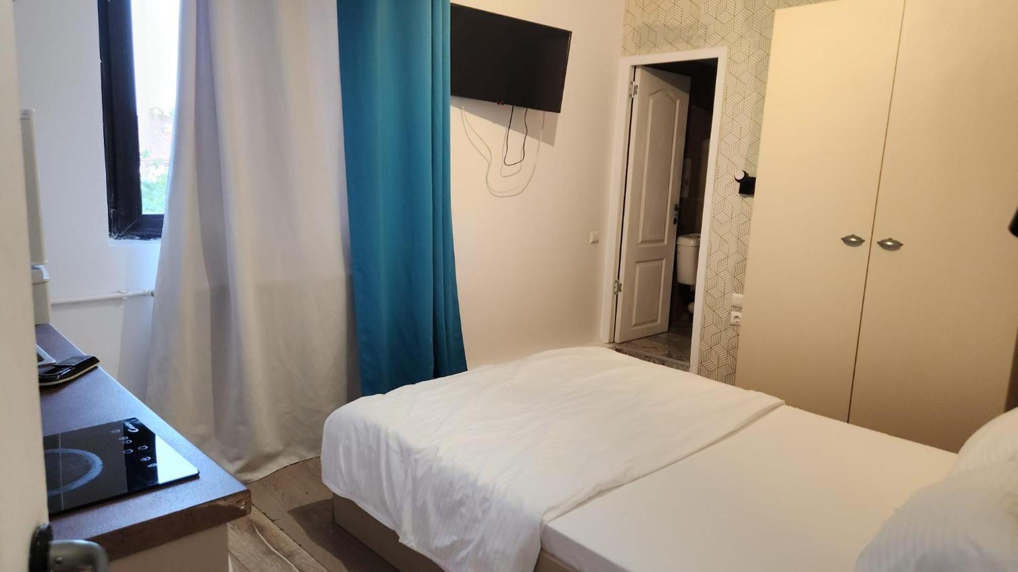 Stanford Gara De Nord Bucureşti